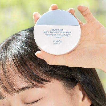 ضد آفتاب آبرسان و روشن کننده دکتر آلتیا | Dr.Althea مدل Aqua Glowing حجم 45 میل - تصویر 4